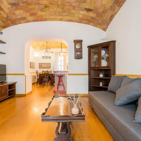 The British Corner, Cozy Loft With Garden 10 Min From Center * Rom